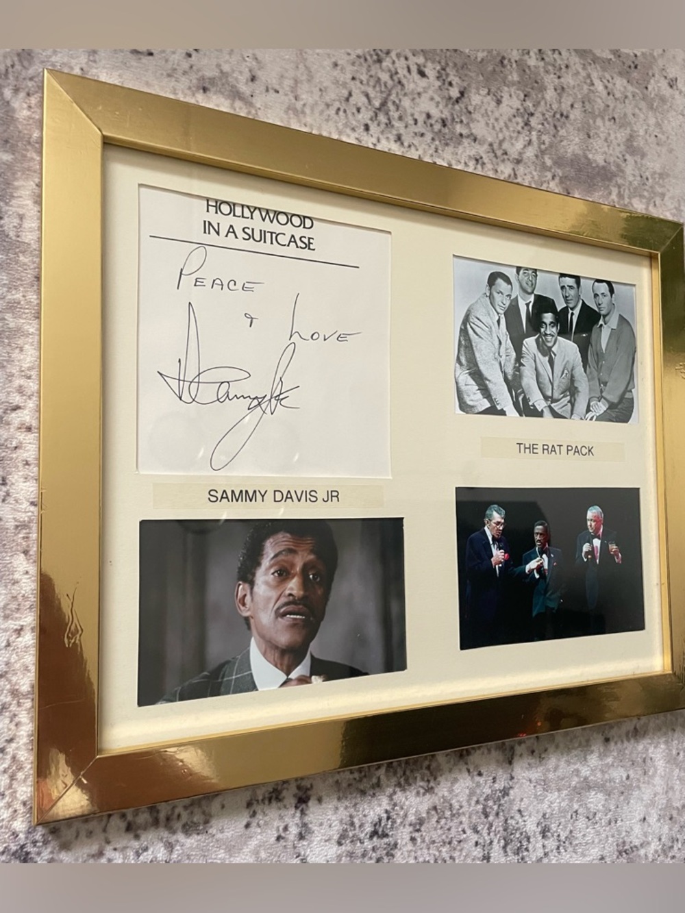 SAMMY DAVIS JR. AUTOGRAPH Memo note and photos framed